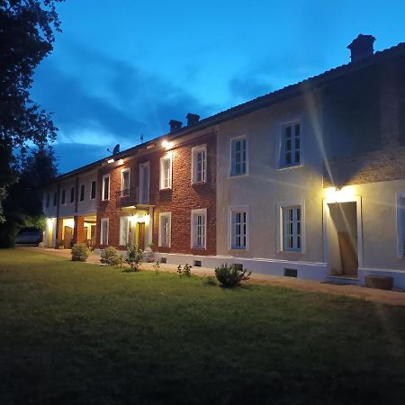 La Carolina appartamento vacanze Tigliole Esterno foto
