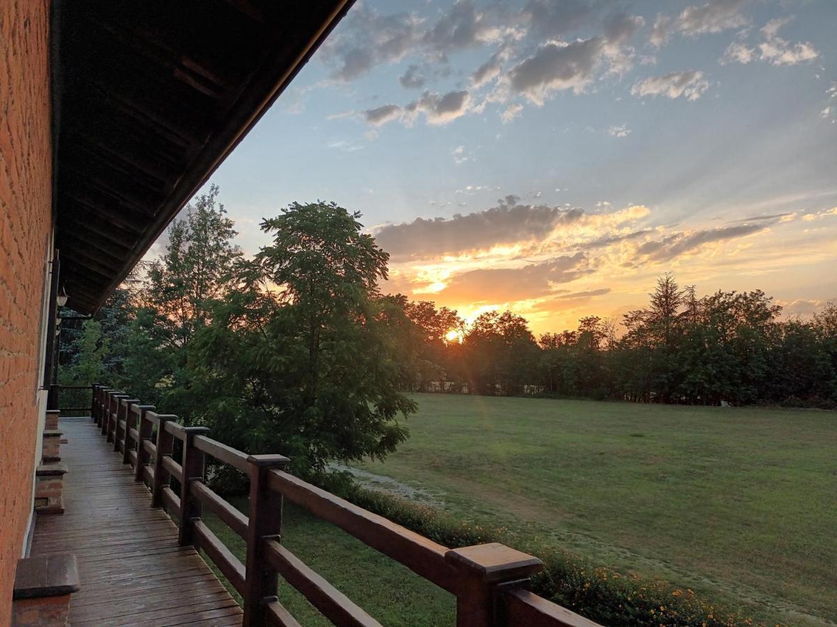 La Carolina appartamento vacanze Tigliole Esterno foto